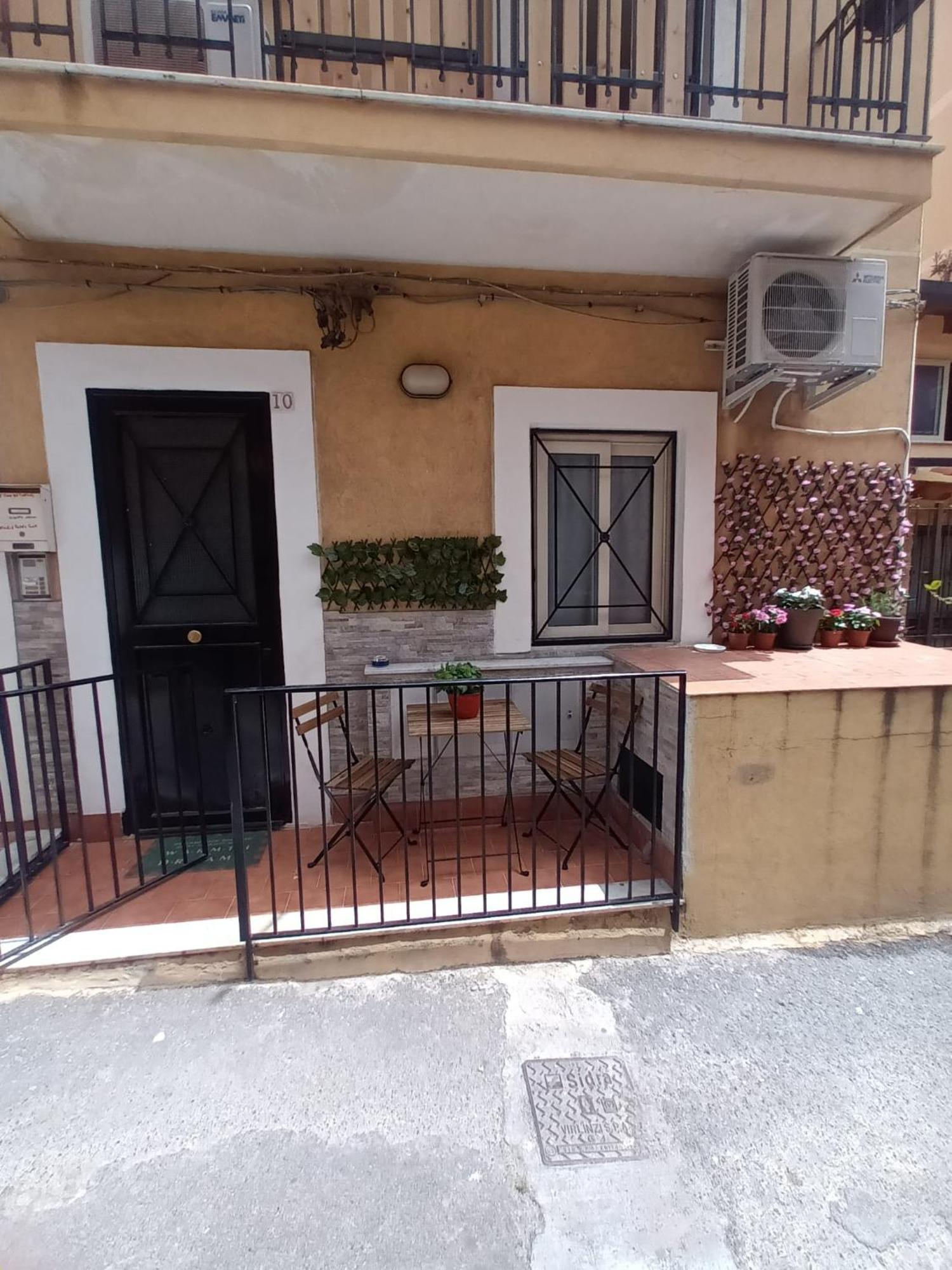 Le Case Del Cortile CTA Exterior foto